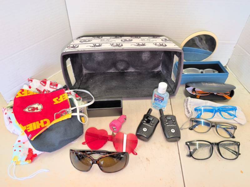lot 3115 image: Eyeglasses, masks and more