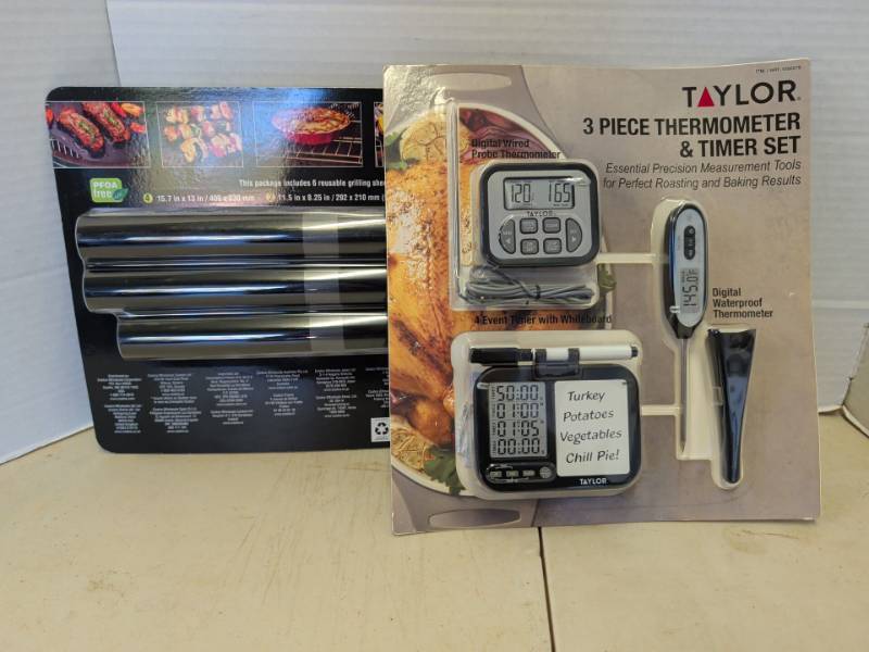 lot 3206 image: Taylor 3 Piece Thermometer & Timer Set with bbq grill mats