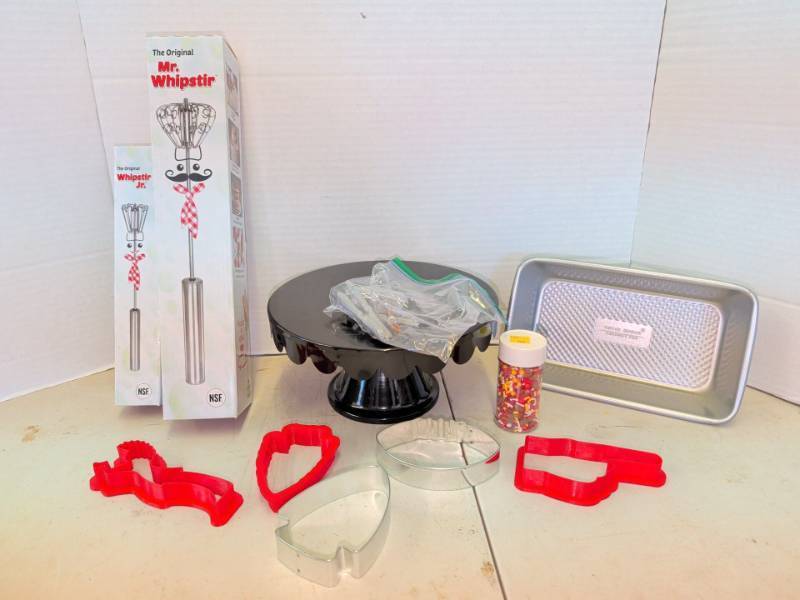 lot 3335 image: Mr. Whipstir Whisk Lot with Jr. Whisk, Cookie Cutters, Cake Stand and Pan