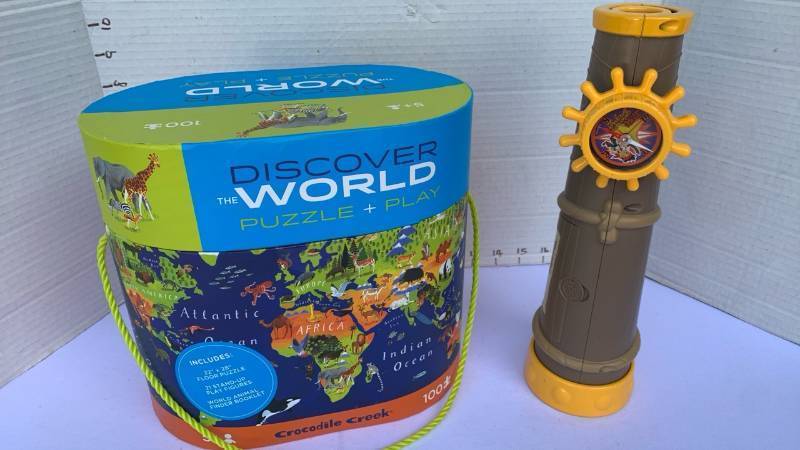 lot 3408 image: Crocodile Creek Discover the World Floor Puzzle  Play 100 Piece 22 x 28 in