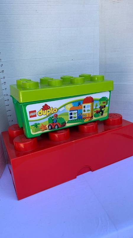 lot 3425 image: Empty Lego boxes