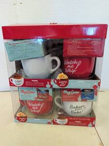 lot 3513 image: Mug Cake Kit Set 4 Ceramic Mugs with Ghirardelli Squares 18.3 oz