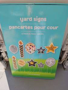 lot 4203 image: Yard Signs Kit 1 Kit