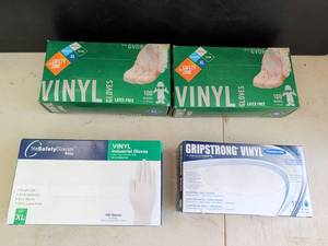lot 4223 image: Vinyl Gloves Lot of 4 Boxes 100 Count Each Sizes XL and L