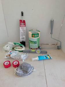 lot 4231 image: Painting Supplies Lot Hyde Mixer, Duck Painters Tape 48mm x 55m, 3M 8247