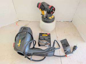 lot 4232 image: Wagner Electric Paint Sprayer with 45 oz Cup