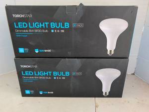 lot 4235 image: TORCHSTAR LED Light Bulb 8W BR30 Dimmable 5000K 15 bulbs total