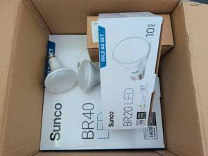 lot 4243 image: Large box with Sunco BR40 LED Bulb 17W 1400 Lumens 2700K bulbs and more