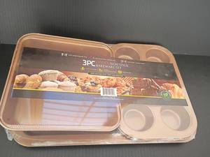 lot 4314 image: New   3pcs Copper Bakeware Set