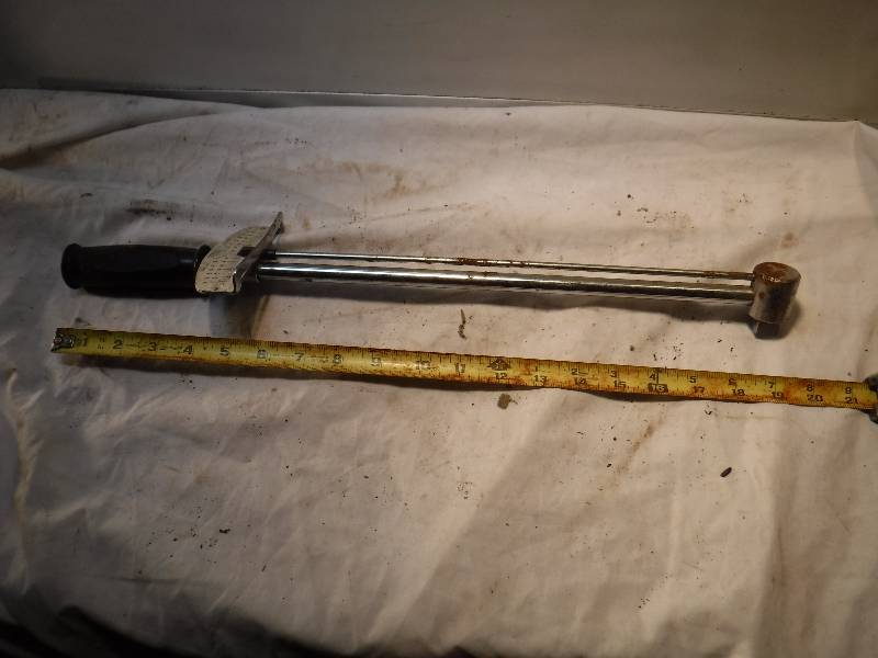 lot 1129 image: 12 drive torque wrench