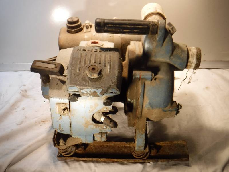 lot 1163 image: Homelite Water Pump