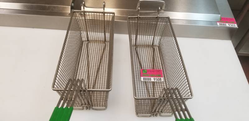 lot 9508 image: (2) Stainless Fryer Baskets