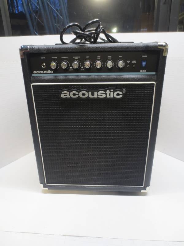 lot 1043 image: Acoustic B30 bass combo amp