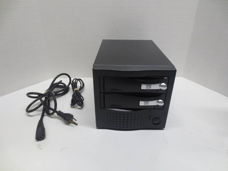 lot 1047 image: External HDD 2 500gb