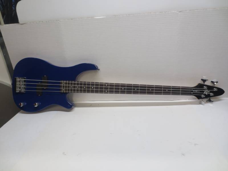 lot 1064 image: Rogue series 2 SX-100B Bass
