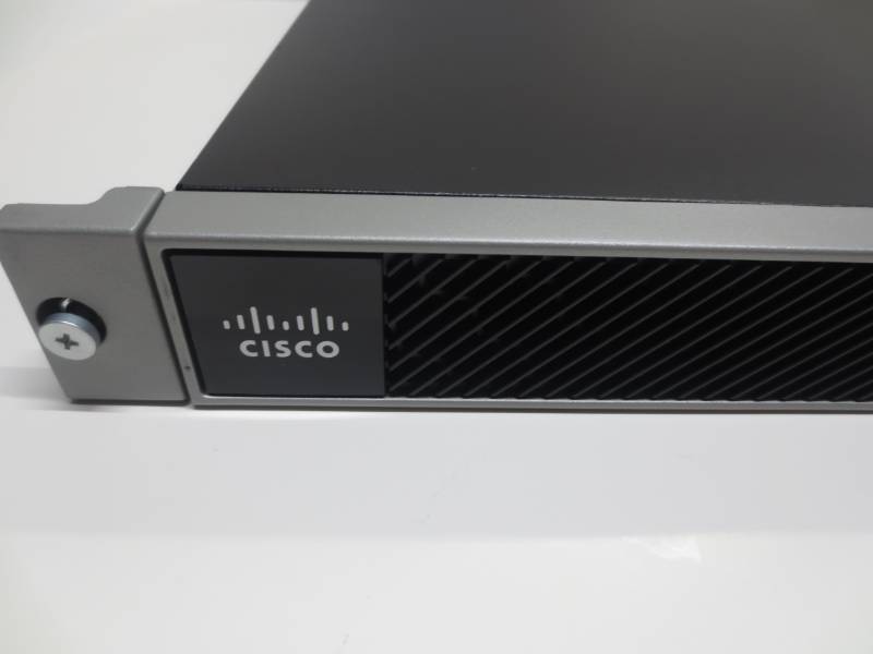 lot 1085 image: Cisco M170 content security management appliance