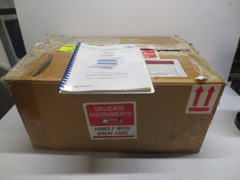 lot 1147 image: Berthold CentroPRO LB 962 Budget Microplate Luminometer