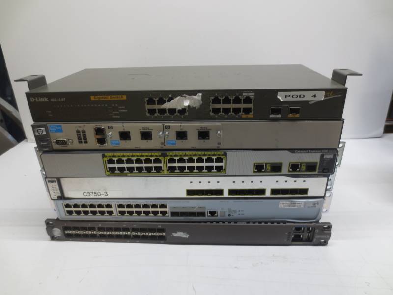 lot 1202 image: Lot of 6 misc network switches