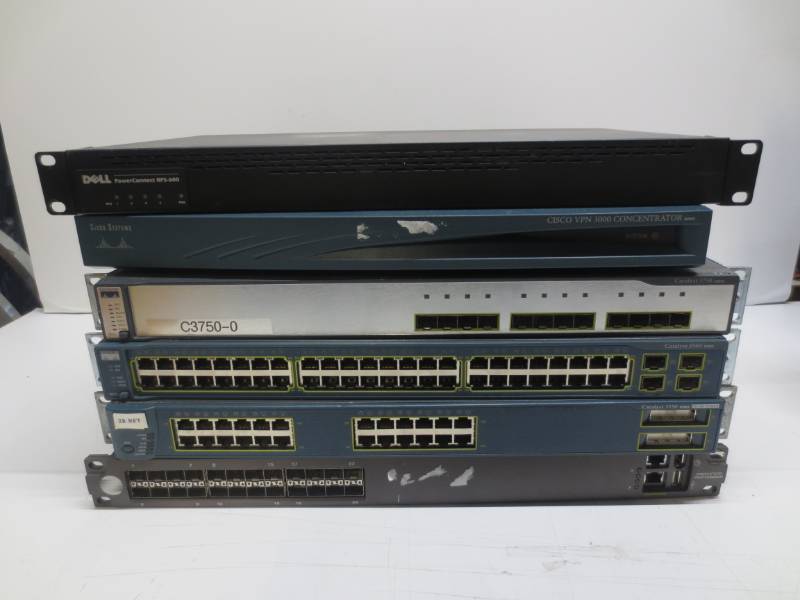 lot 1206 image: Lot of 6 misc network switches