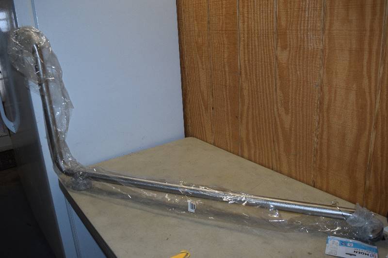 lot 43 image: Moen L-Shaped Grab Bar