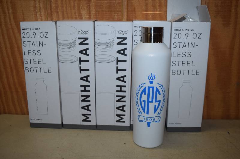 lot 104 image: 5 H2Go Stainless Steel Bottles