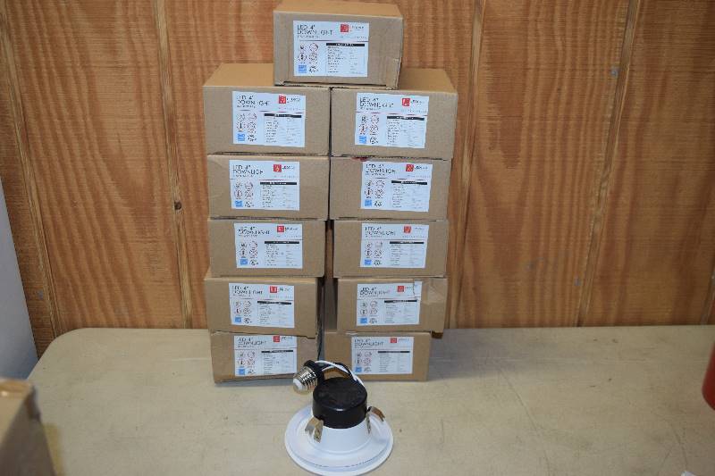 lot 126 image: 11 LEDPAX 4 Downlight Retrofit