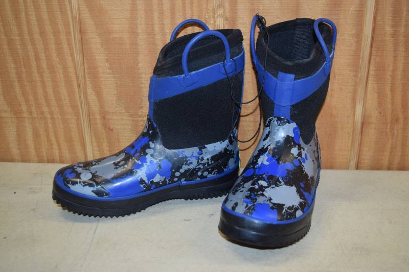 lot 147 image: Pair Western Chief Waterproof Insulated Boots