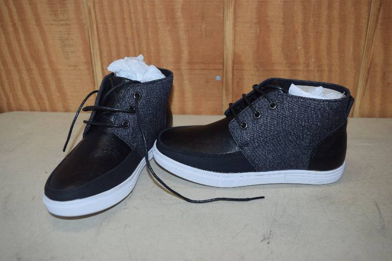 lot 175 image: Steve Harvey Shoes GT-001 Black