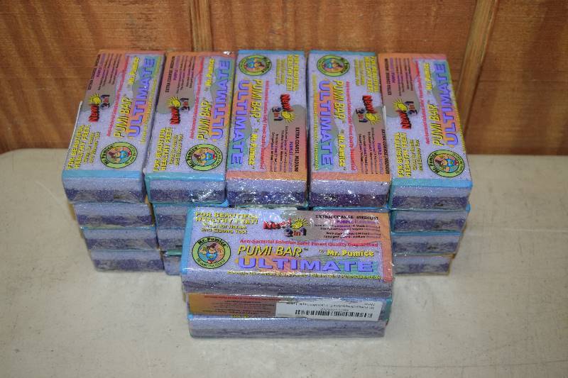 lot 206 image: 23 Pumi Bar Ultimate Foot Pumace Stones