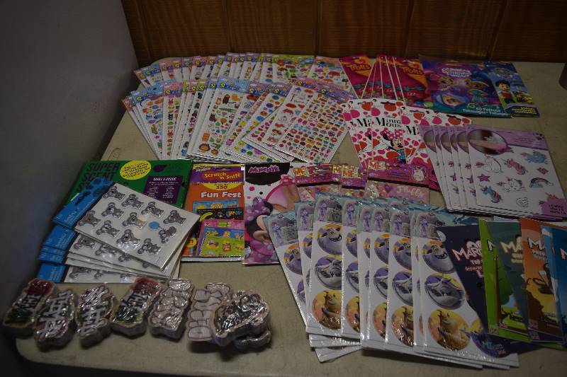 lot 207 image: Stickers