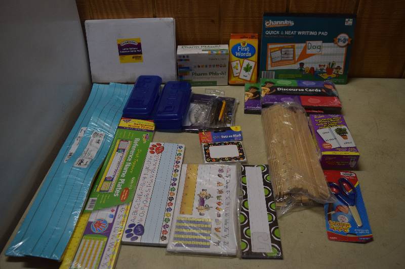 lot 220 image: School Supplies