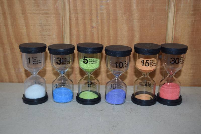 lot 237 image: 6 Happy Time Hourglass Timers