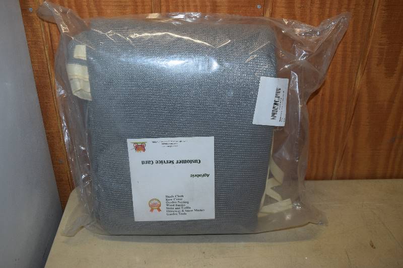 lot 252 image: Agfabric Shade Cloth