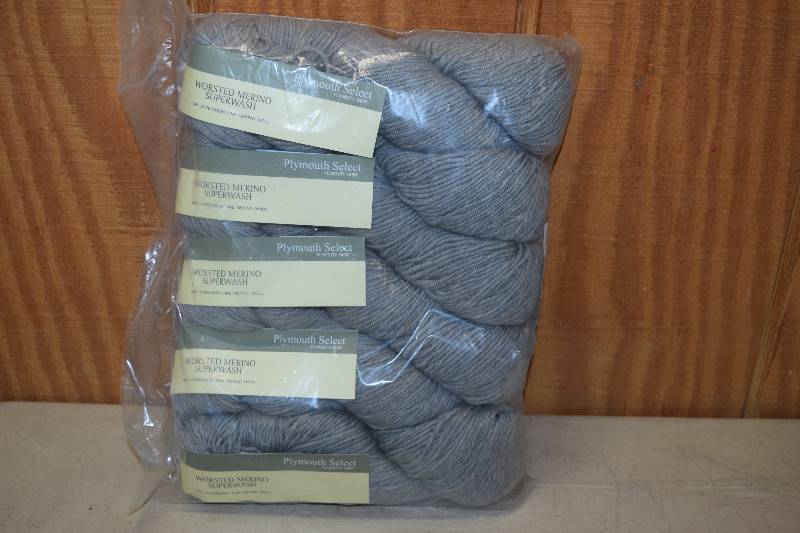 lot 370 image: 5 Skeens Plymouth Select Yarn
