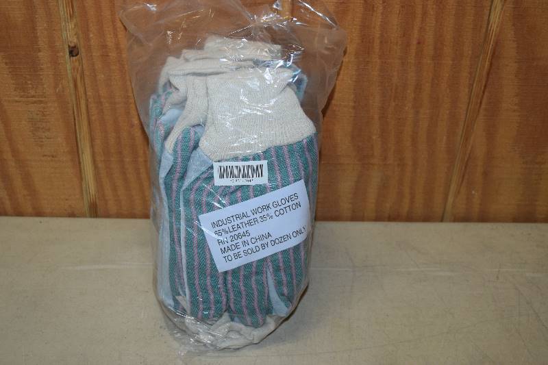 lot 380 image: 12 Pair Work Gloves