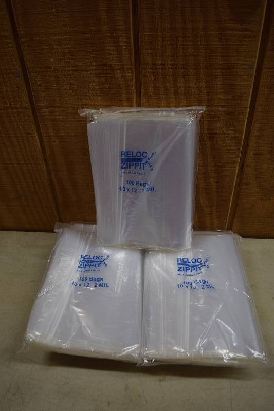 lot 433 image: 500 Reloc Zippit Ziplock Type Bags