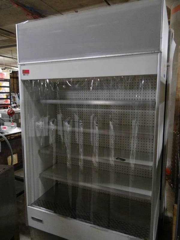 lot 9277 image: Hussmann Open Face Cooler with 4 shelves