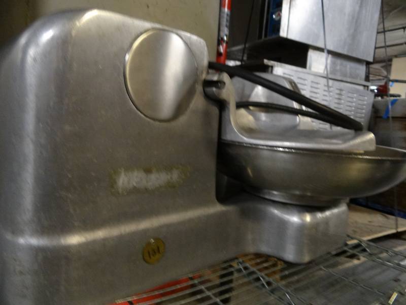 lot 9317 image: Hobart Circular Slicer Model # 8181D 115V