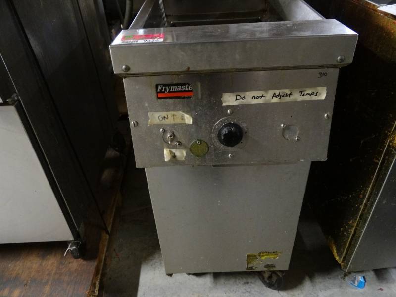 lot 9326 image: Frymaster Single Bin Fryer Model #MJ35GBLSC 120V Phase 6