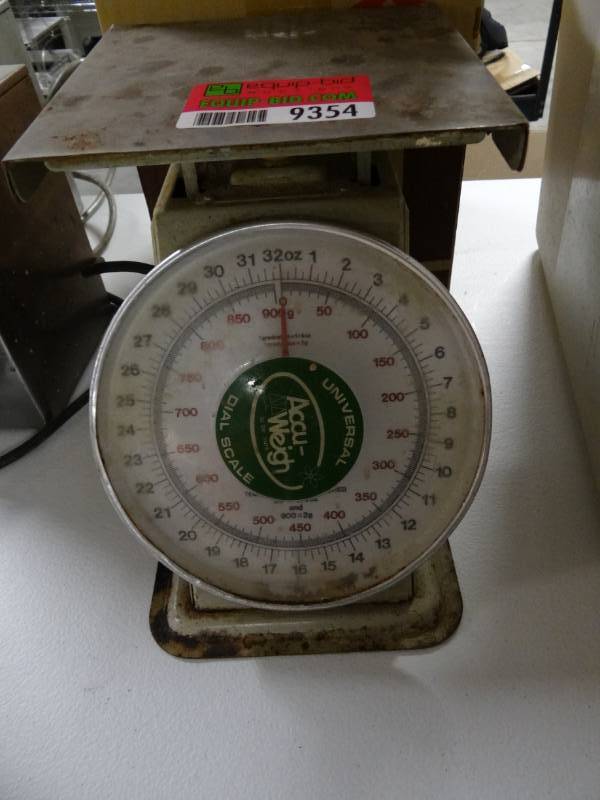 lot 9354 image: Kitchen Scales
