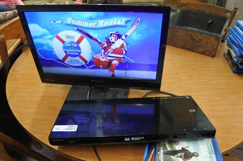 lot 3057 image: Sony 3D Blu Ray Player (TV not included)