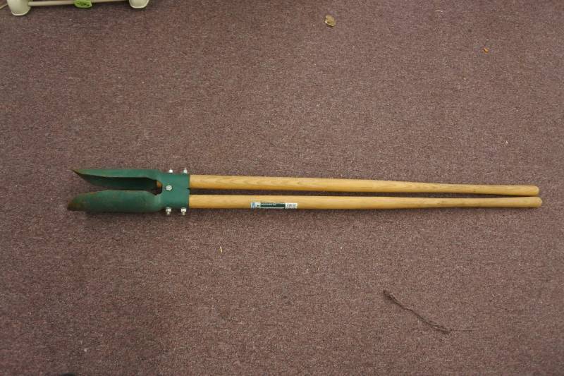lot 3119 image: Union Tool Post Whole Digger