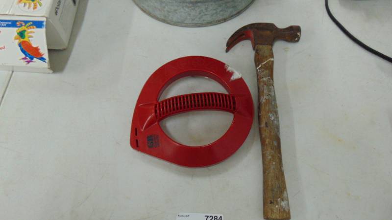 lot 7284 image: Hammer - wrench - pail