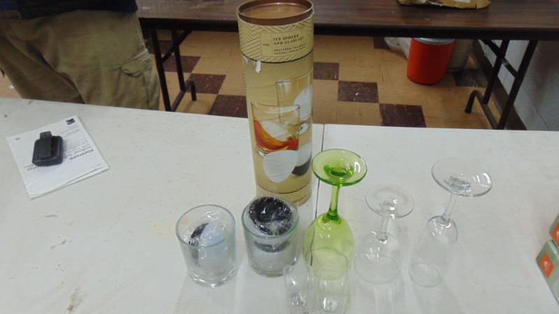 lot 7297 image: lot of glasses and votive