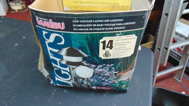 lot 7360 image: low voltage landscape lighting