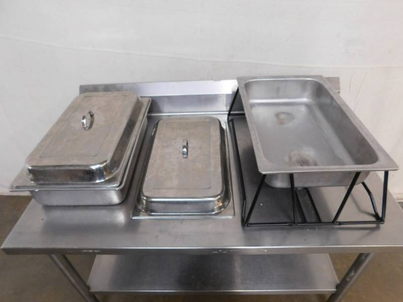 lot 2553 image: 1 Chafer with Extra Pan Setup and Lid