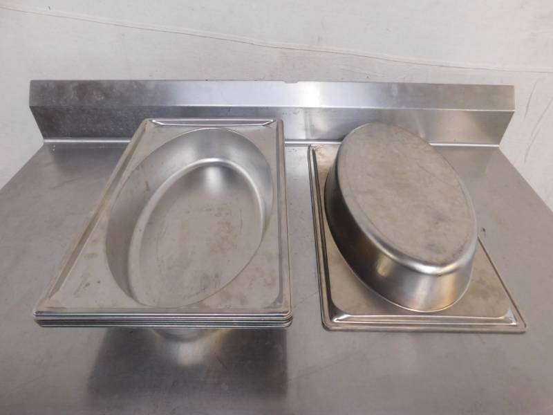 lot 2556 image: 6 Volrath Fullsize Oval Super Pans