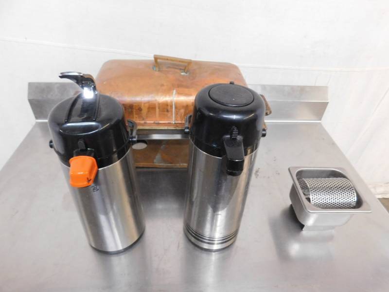 lot 2609 image: 2 Perculators, Chafer and Butter Roller