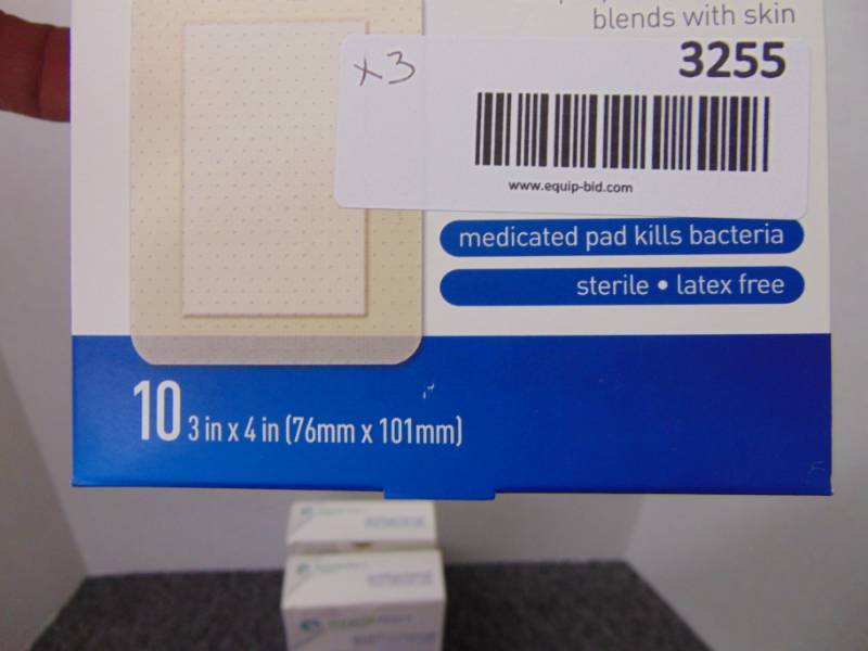 lot 3255 image: Antibacterial Adhesive Pads - New