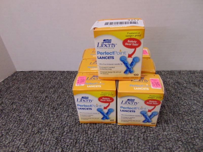 lot 3257 image: Liberty Brand Perfect Point Lancets - New
